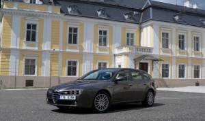 Alfa 159 SW.jpg