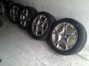300520121280.jpg
