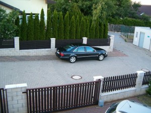 Audi_m.JPG