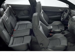 Alfa_Romeo_147_GTA_005.jpg