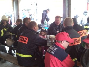 Nikca a hasici.jpg (238.5 KiB) Zobrazeno 13447 x Nikca a hasici.jpg