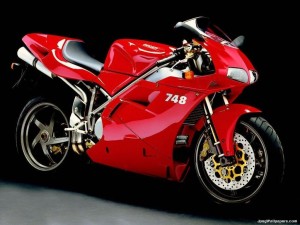 Ducati-748-533172.jpg