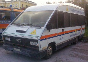 800px-Alfa_Romeo_AR8_Ambulance.jpg