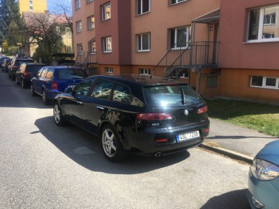 IMG_4959.JPG (173.67 KiB) Zobrazeno 9225 x Myslim, že s tímhle výfukem to vypadá fakt lépe