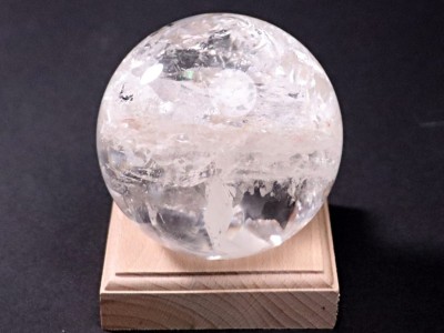 44091-5_kristalova-koule-vestecka-8-cm-715g-prirodni-kamen-kristal--28.jpg